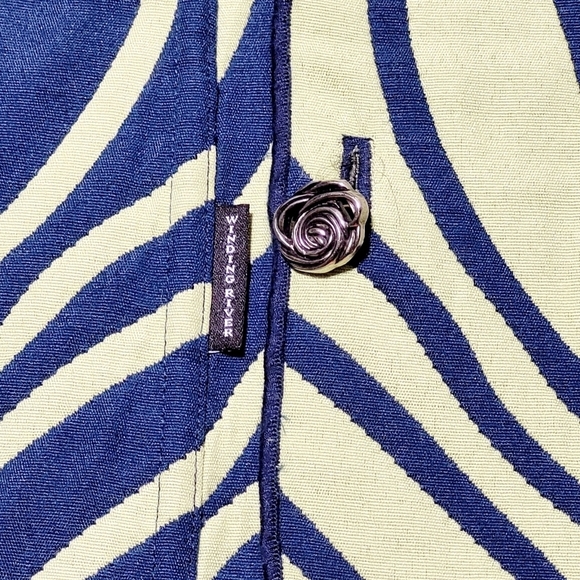 Winding Rivers Reversible Quilted Blue & Green Wave Design (XL) Made in U.S.A. - Picture 6 of 9